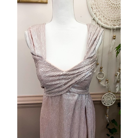 Rene Ruiz Collection Metallic Rose Sleeveless Long Gown NWT Size 2 - Picture 2 of 9